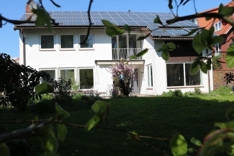 Haus „BlumenMeer“ mit 2 Ferienwohnungen Leck